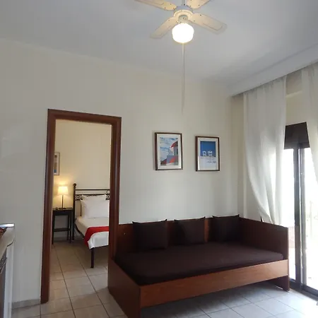 Kripis Studio Apartment Pefkochori